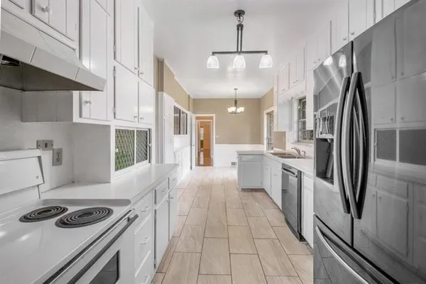 $3,900 | 757 Old Ivy Road Northeast, Atlanta, GA 30342