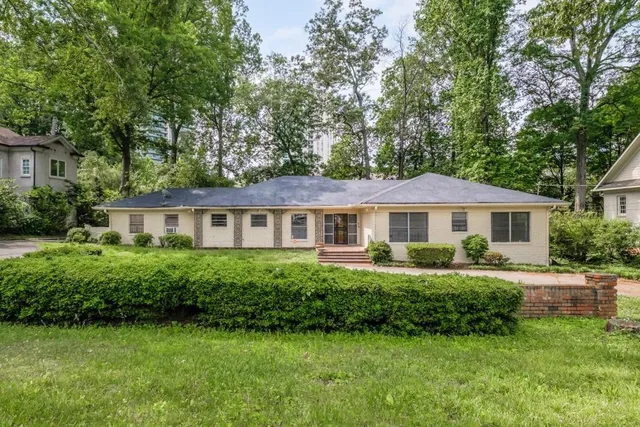 $4,500 | 757 Old Ivy Road Northeast, Atlanta, GA 30342