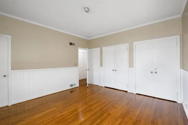 $3,900 | 757 Old Ivy Road Northeast, Atlanta, GA 30342