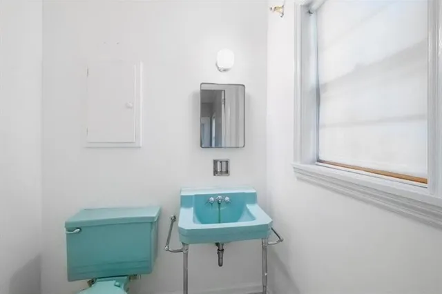 $4,500 | 757 Old Ivy Road Northeast, Atlanta, GA 30342