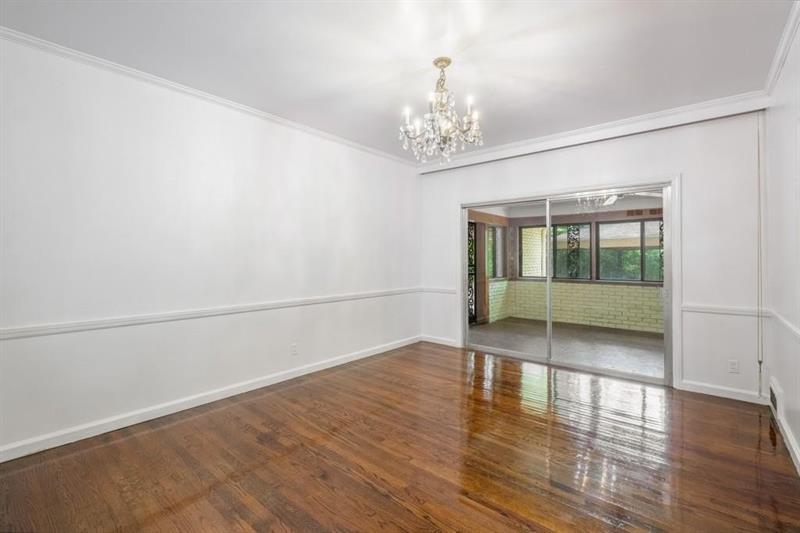 757 Old Ivy Road Northeast Atlanta, GA 30342 - Photo 7 of 36