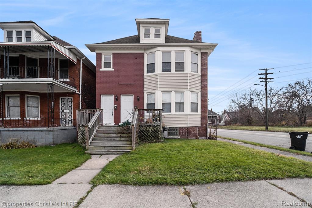 504 Harmon Street Detroit, MI 48202 - Photo 2 of 14