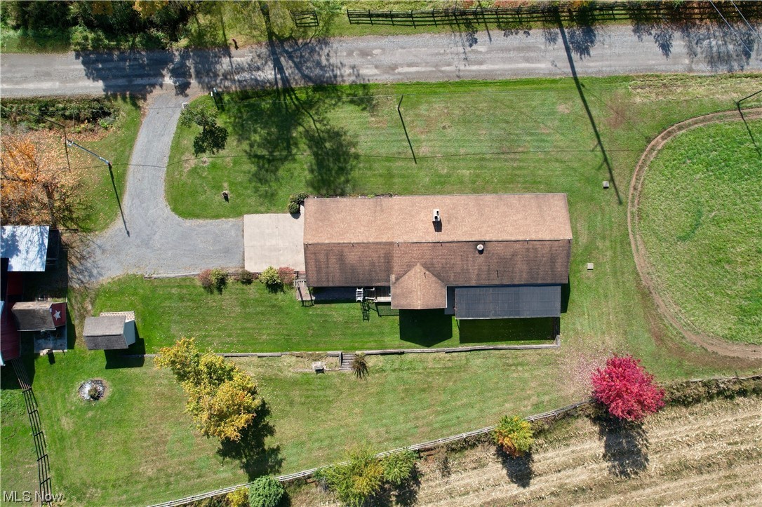 12153 Hilltop Road Baltic, OH 43804 - Photo 26 of 34 Gallery Image 26