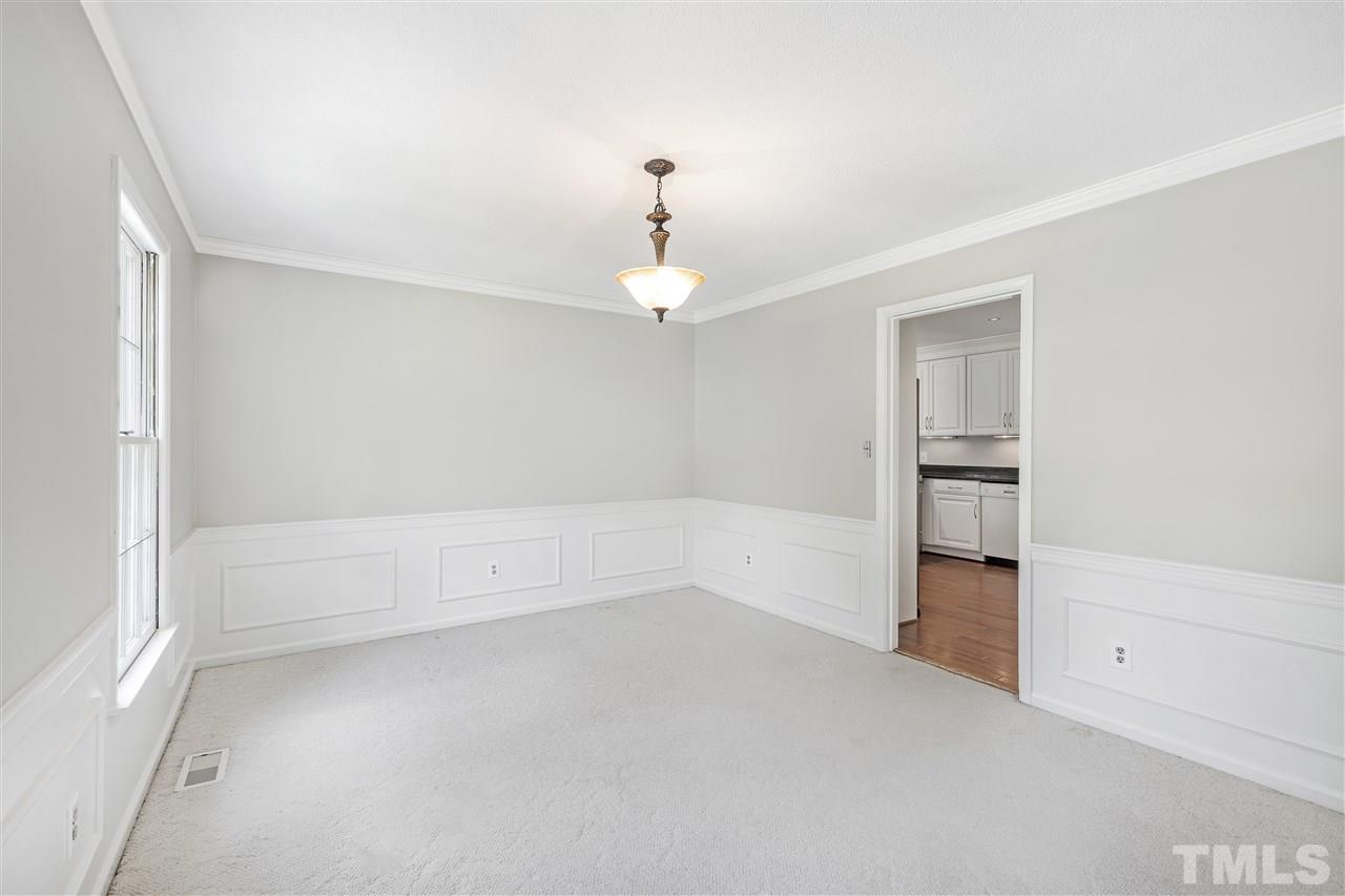 5417 Knollwood Road Raleigh, NC 27609 - Photo 16 of 28