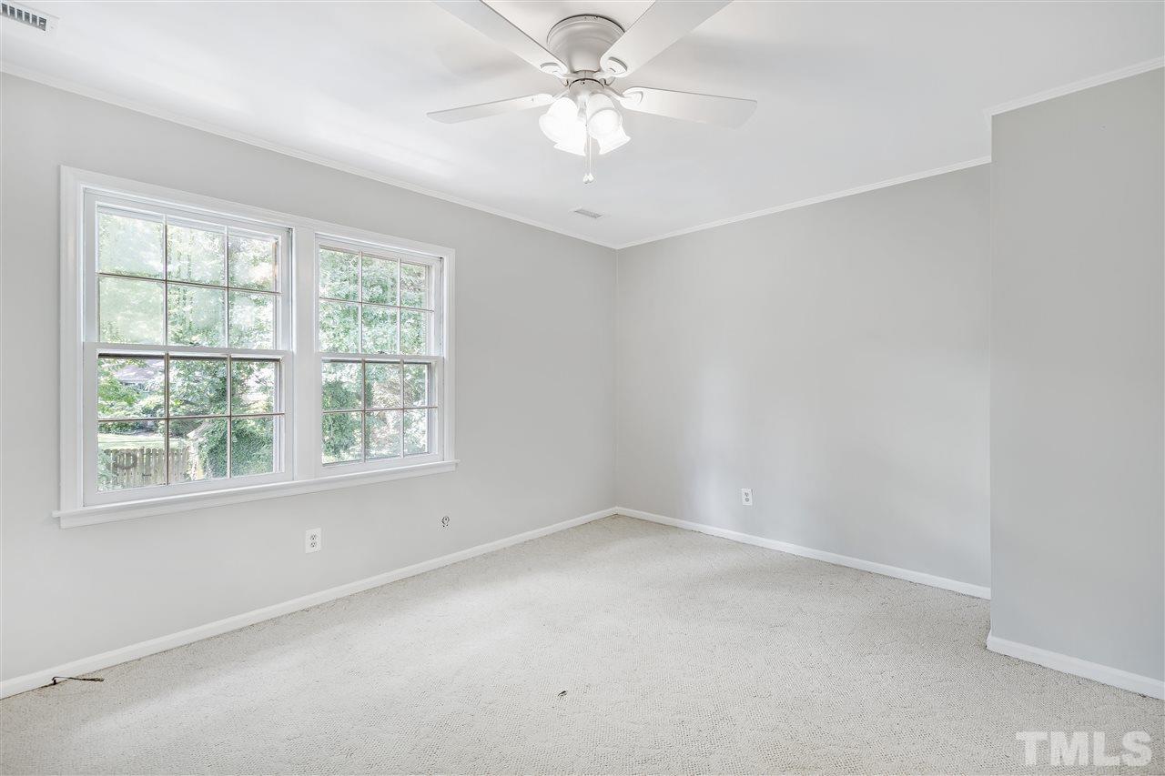 5417 Knollwood Road Raleigh, NC 27609 - Photo 23 of 28