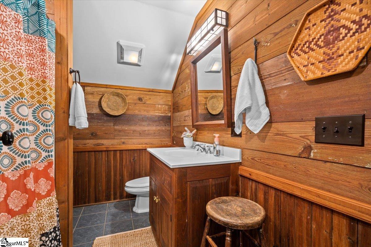 160 Duffs Mountain Road Marietta, SC 29661 - Photo 27 of 35