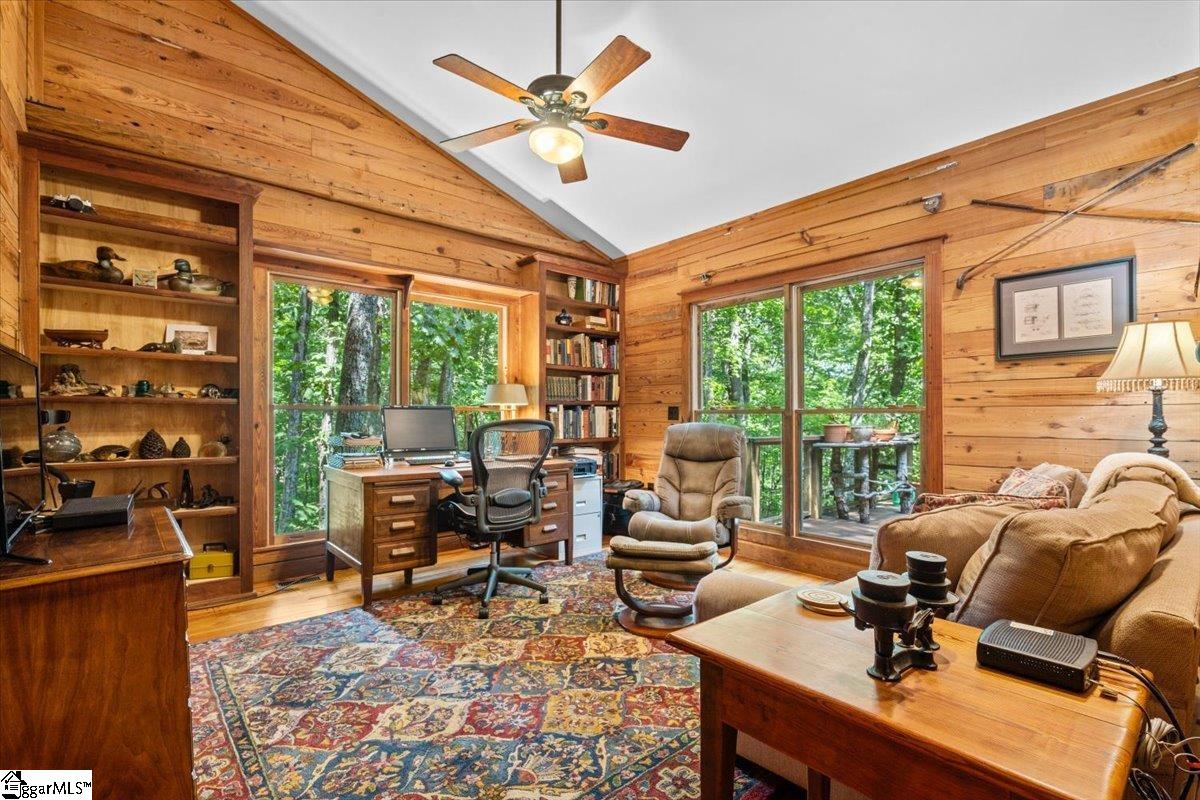 160 Duffs Mountain Road Marietta, SC 29661 - Photo 9 of 35