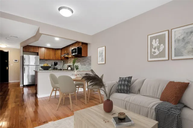 $3,300 | 172-18 Jamaica Avenue, Unit 501 | Woodhull Park