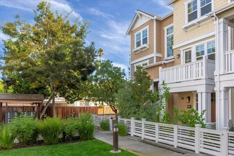 $1,888,888 | 2041 Atlas Loop, Mountain View, CA 94043