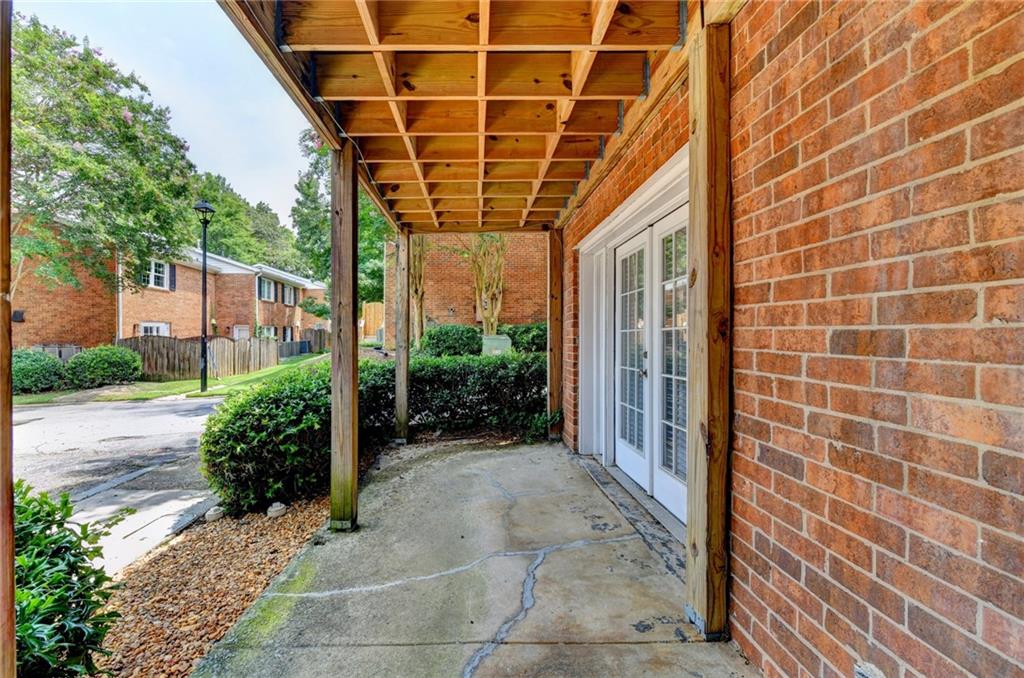 6520 Roswell Road, Unit 30 Atlanta, GA 30328 - Photo 10 of 32