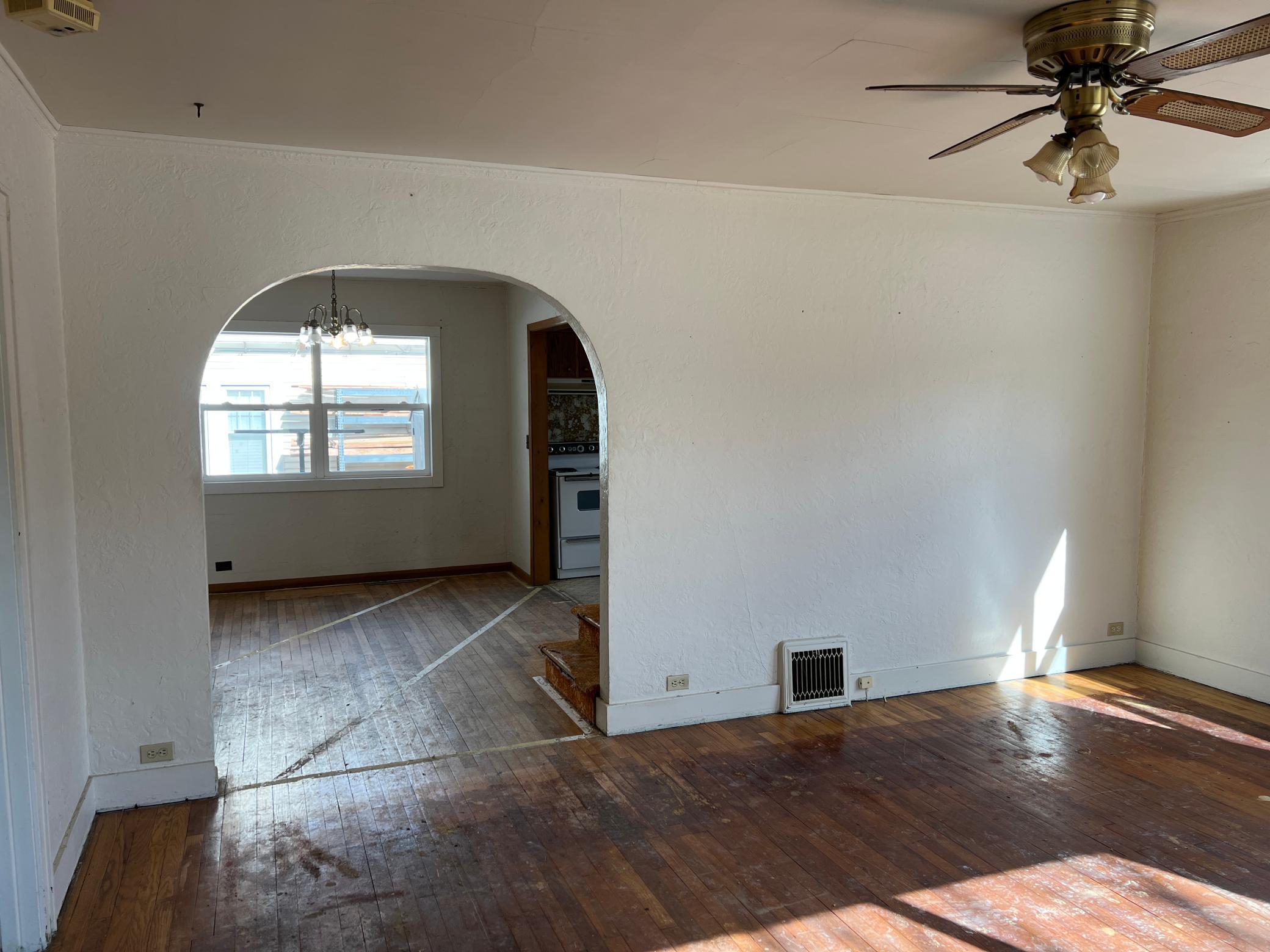 225 East 3rd Street Albert Lea, MN 56007 - Photo 3 of 19