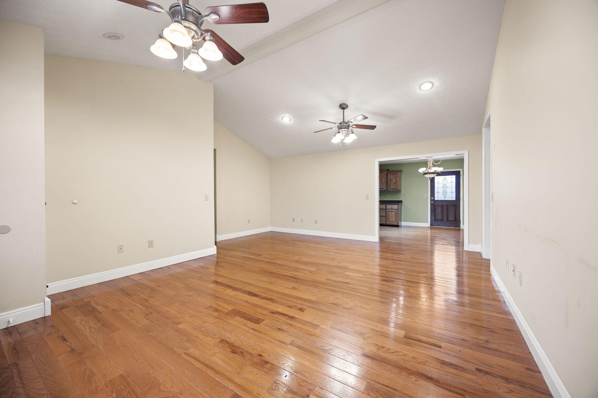1459 Kit Cowan Road Somerset, KY 42501 - Photo 16 of 62 30-web-or-mls-413A9901