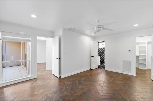 $4,500 | 4526 Glenwick Lane, Dallas, TX 75205