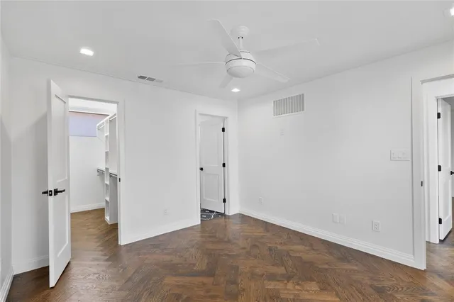 $4,500 | 4526 Glenwick Lane, Dallas, TX 75205