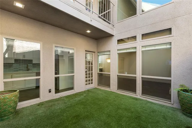 $4,500 | 4526 Glenwick Lane, Dallas, TX 75205