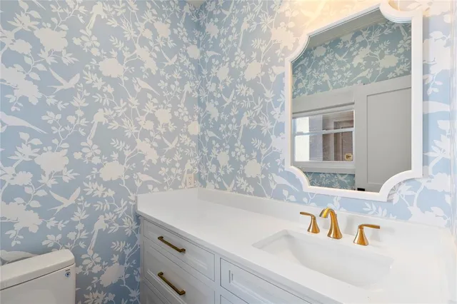 $4,500 | 4526 Glenwick Lane, Dallas, TX 75205