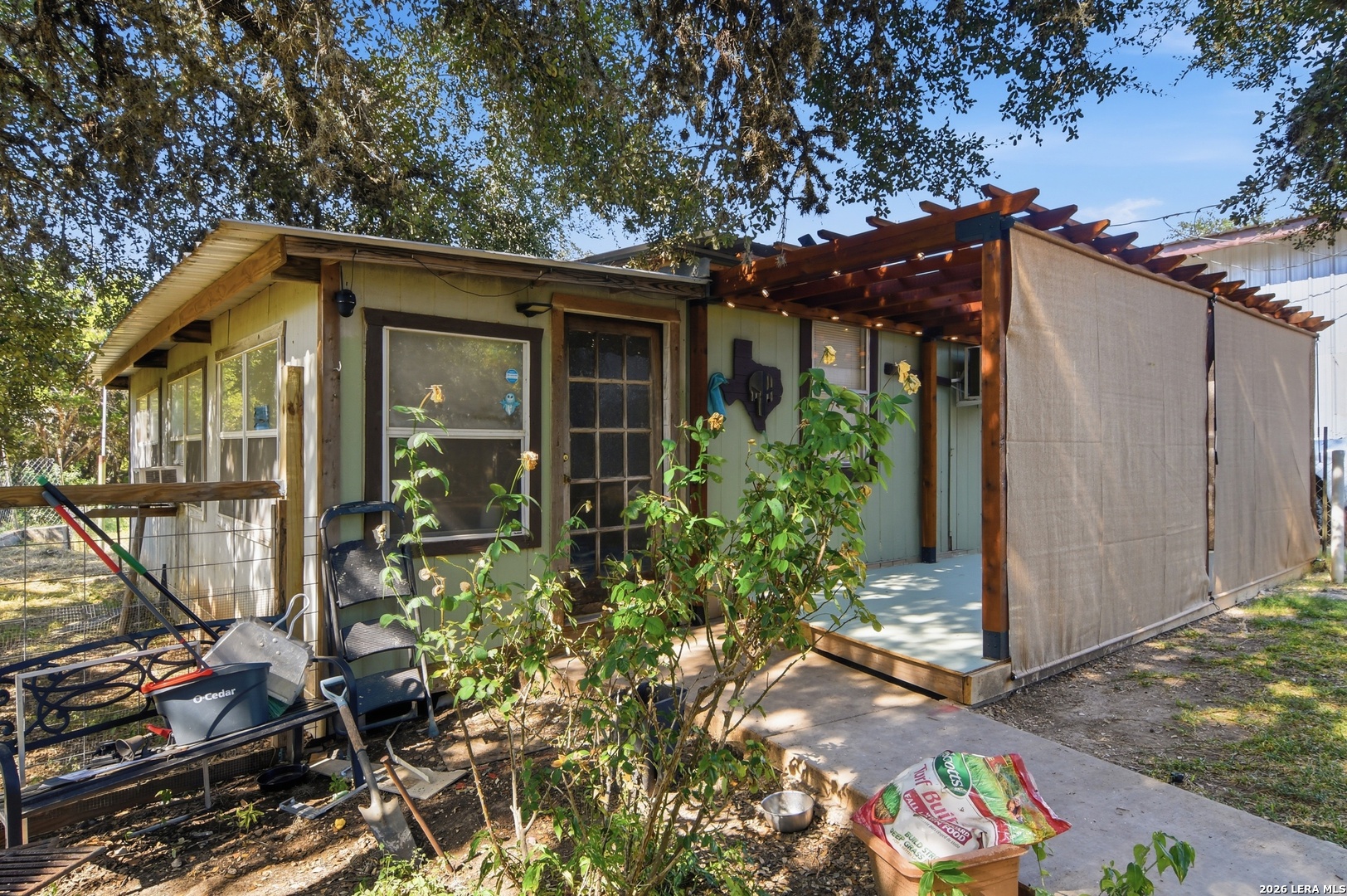 3966 Ranch Road 335 Uvalde, TX 78801 - Photo 26 of 47 Gallery Image 26