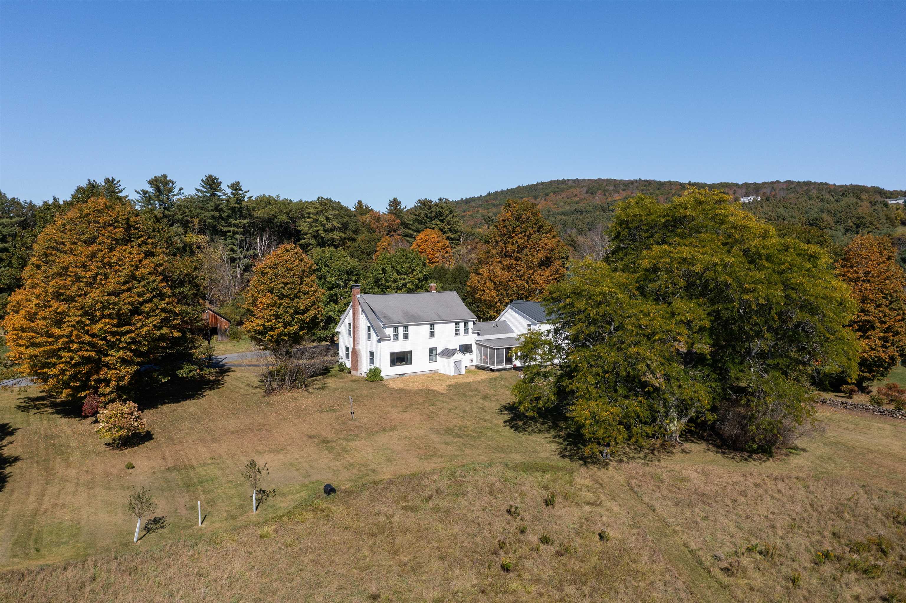 52 Farr Road Lebanon, NH 03766 - Photo 6 of 48