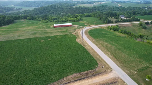 $30,000 | Lot 40 West Mississippi Drive, East Dubuque, IL 61025