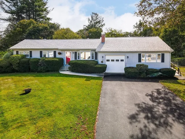 $775,000 | 20 Doral Drive, Chelmsford, MA 01863