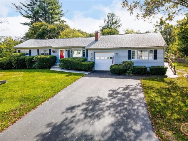 $775,000 | 20 Doral Drive, Chelmsford, MA 01863