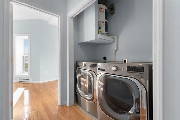 $2,900 | 2 Woodbine Street, Unit 2, Boston, MA 02119