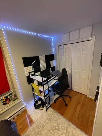 $2,900 | 2 Woodbine Street, Unit 2, Boston, MA 02119