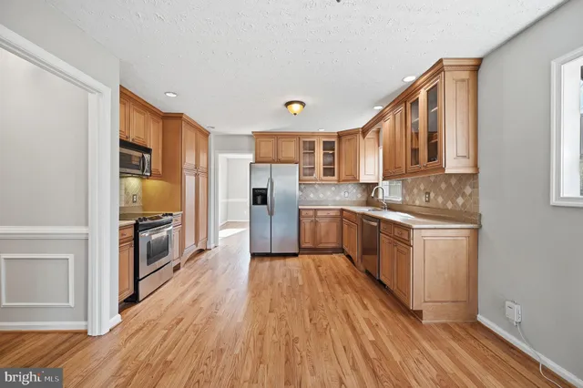 $570,000 | 516 Gleneagle Drive, Fredericksburg, VA 22405