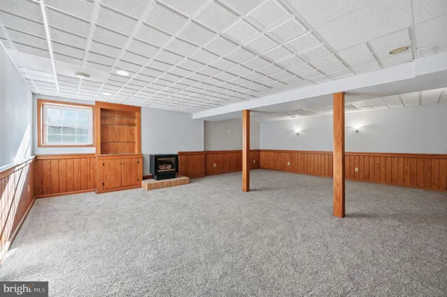 $570,000 | 516 Gleneagle Drive, Fredericksburg, VA 22405