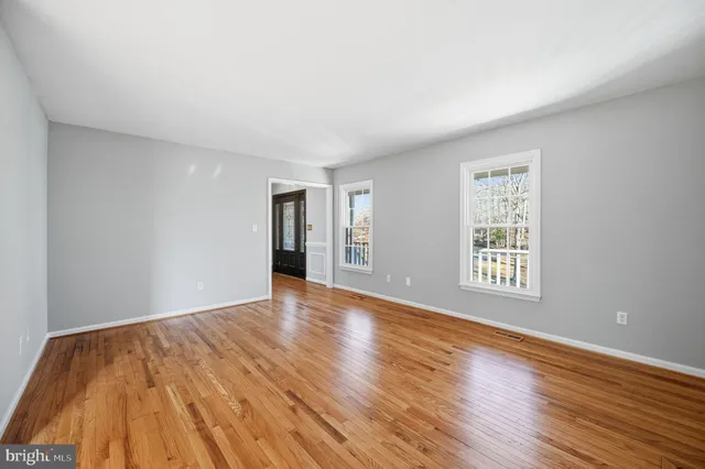 $570,000 | 516 Gleneagle Drive, Fredericksburg, VA 22405