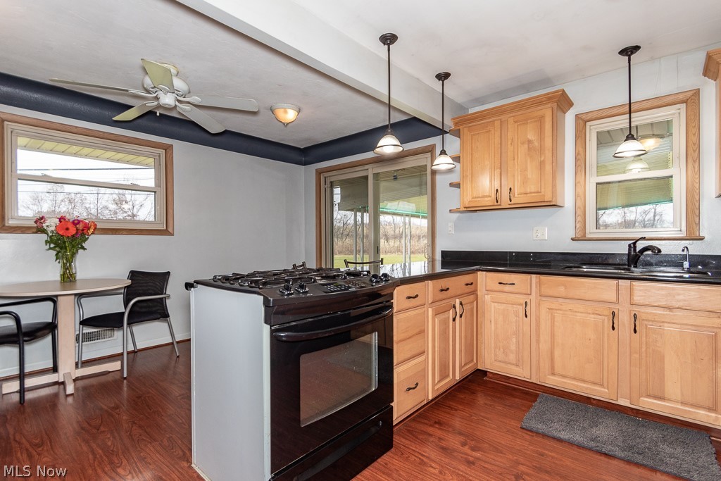 4097 Rabbit Run Drive Brooklyn, OH 44144 - Photo 5 of 25