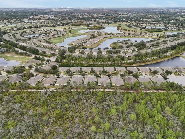 $379,900 | 2336 Oakley Green Drive, Sun City Center, FL 33573