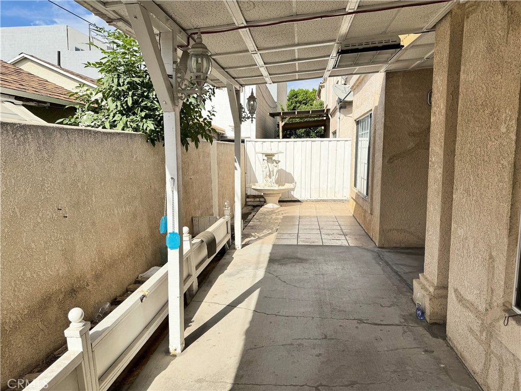 18319 Hart Street, Unit 3 Reseda, CA 91335 - Photo 16 of 18