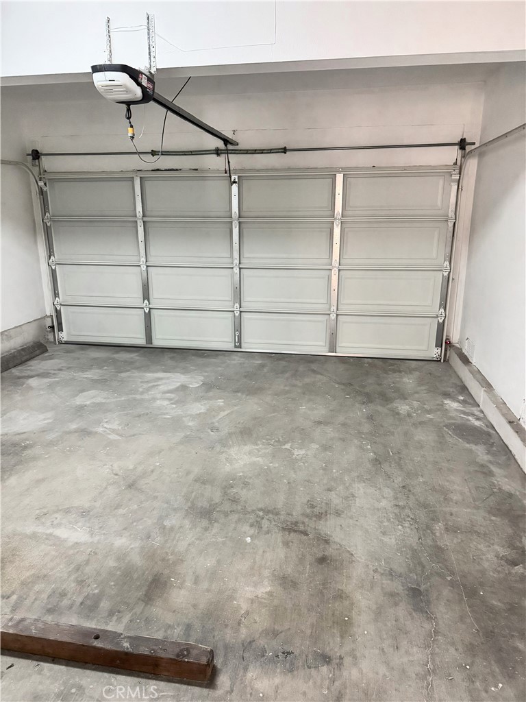 18319 Hart Street, Unit 3 Reseda, CA 91335 - Photo 18 of 18 a view of a room with an empty space