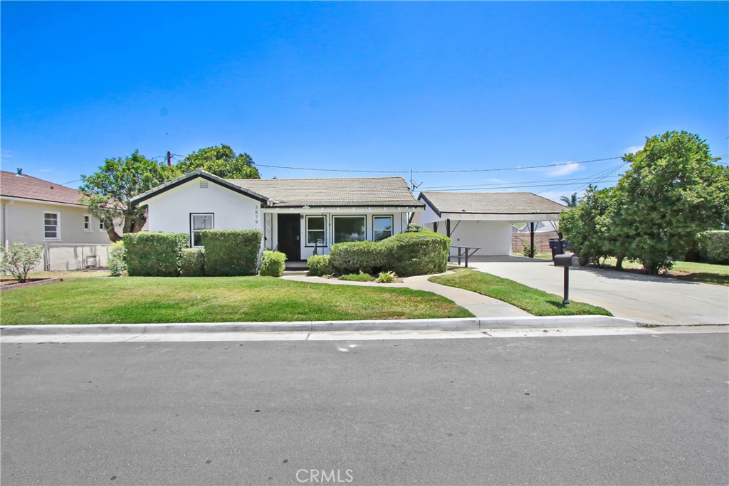 3879 Dykes Lane Riverside, CA 92503 - Photo 1 of 37 3879 Dykes Ln