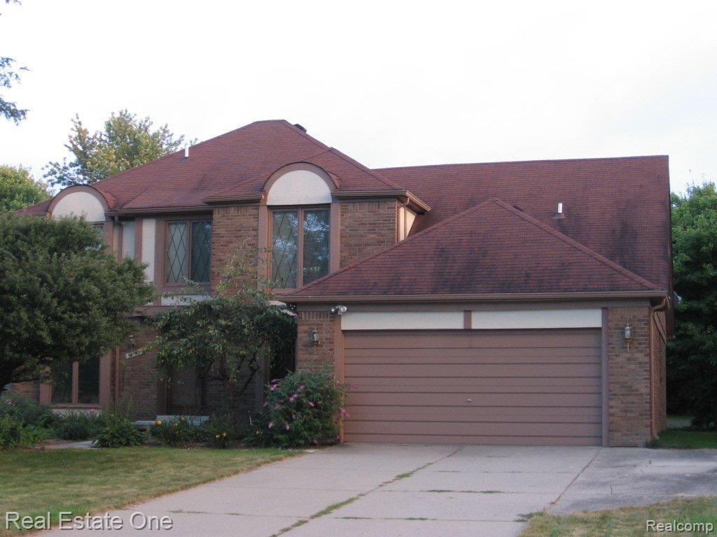 3139 Baypoint Drive Rochester, MI 48309 - Photo 1 of 11 Baypoint Dr.