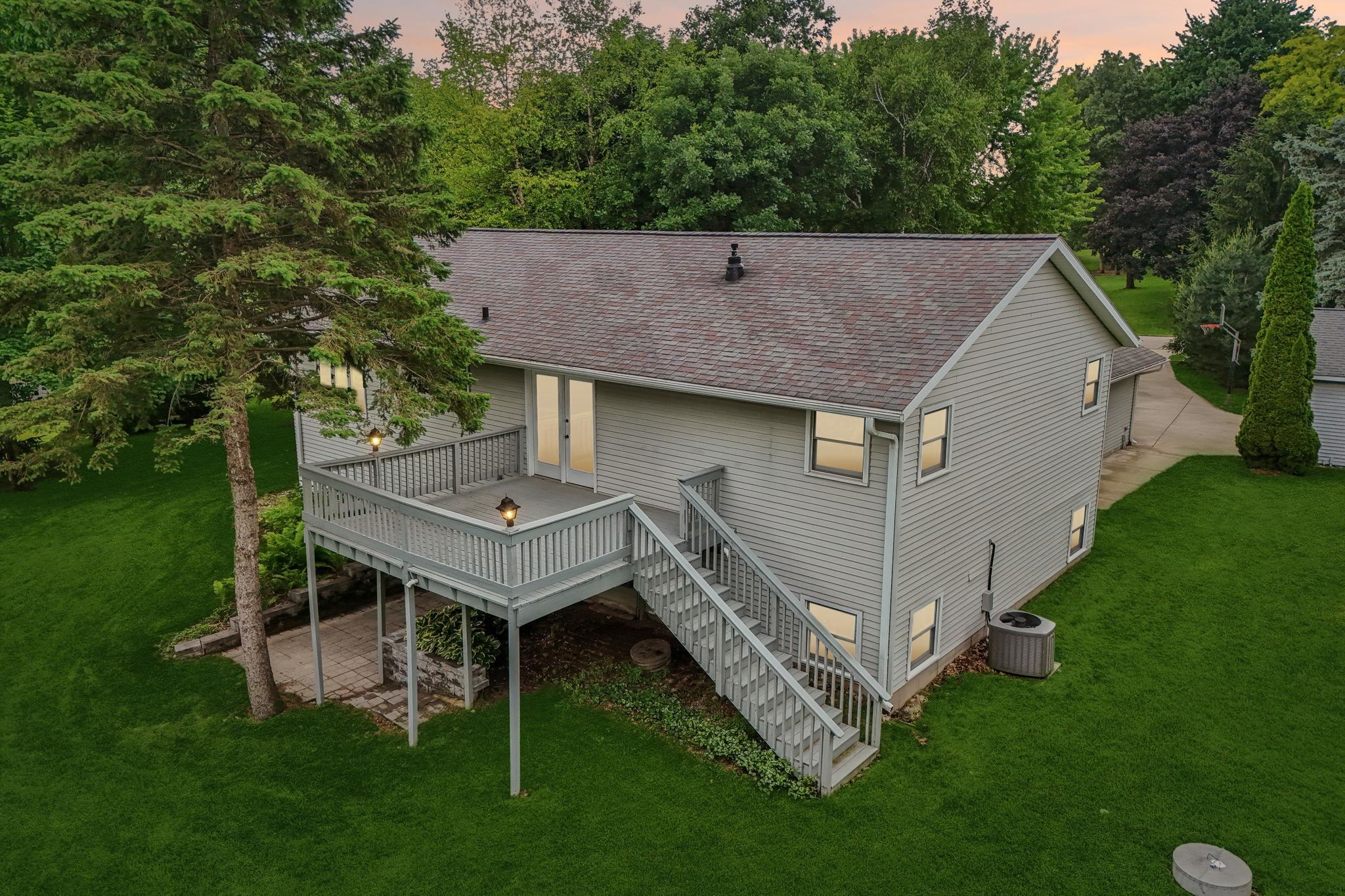 6680 Token Way DeForest, WI 53532 - Photo 3 of 54