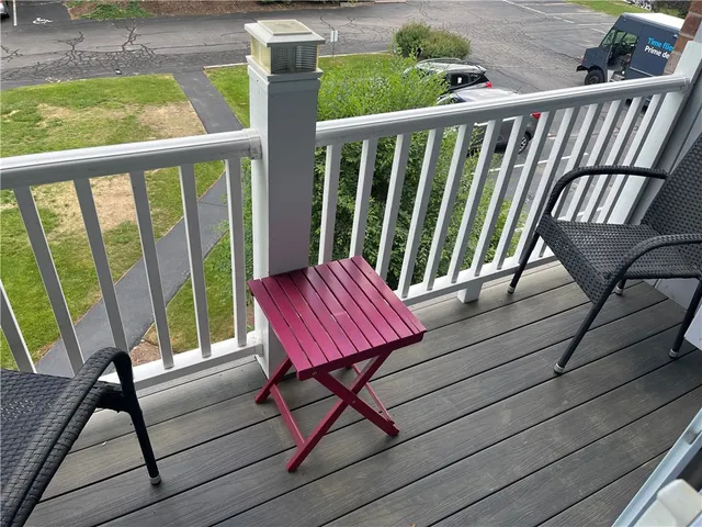 $1,800 | 494 Putnam Pike, Smithfield, RI 02828