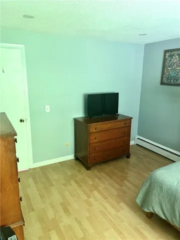 $1,800 | 494 Putnam Pike, Smithfield, RI 02828