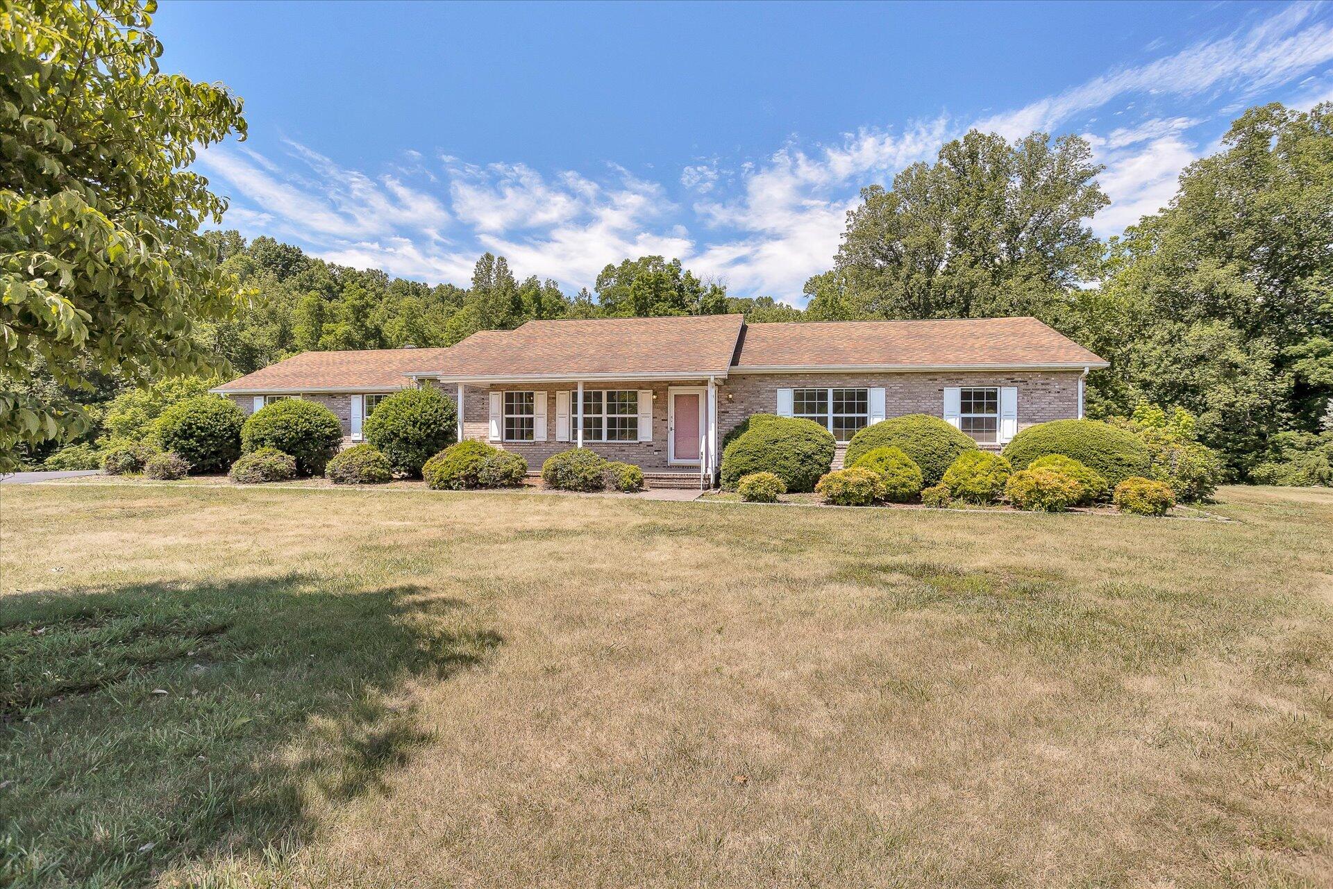 364 Claybrook Road Rocky Mount, VA 24151 - Photo 4 of 28 05-364 Claybrook Rd-05