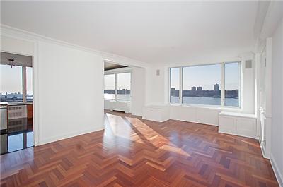 220 Riverside Boulevard, Unit 15J Manhattan, NY 10069 - Photo 18 of 25 Gallery Image 18