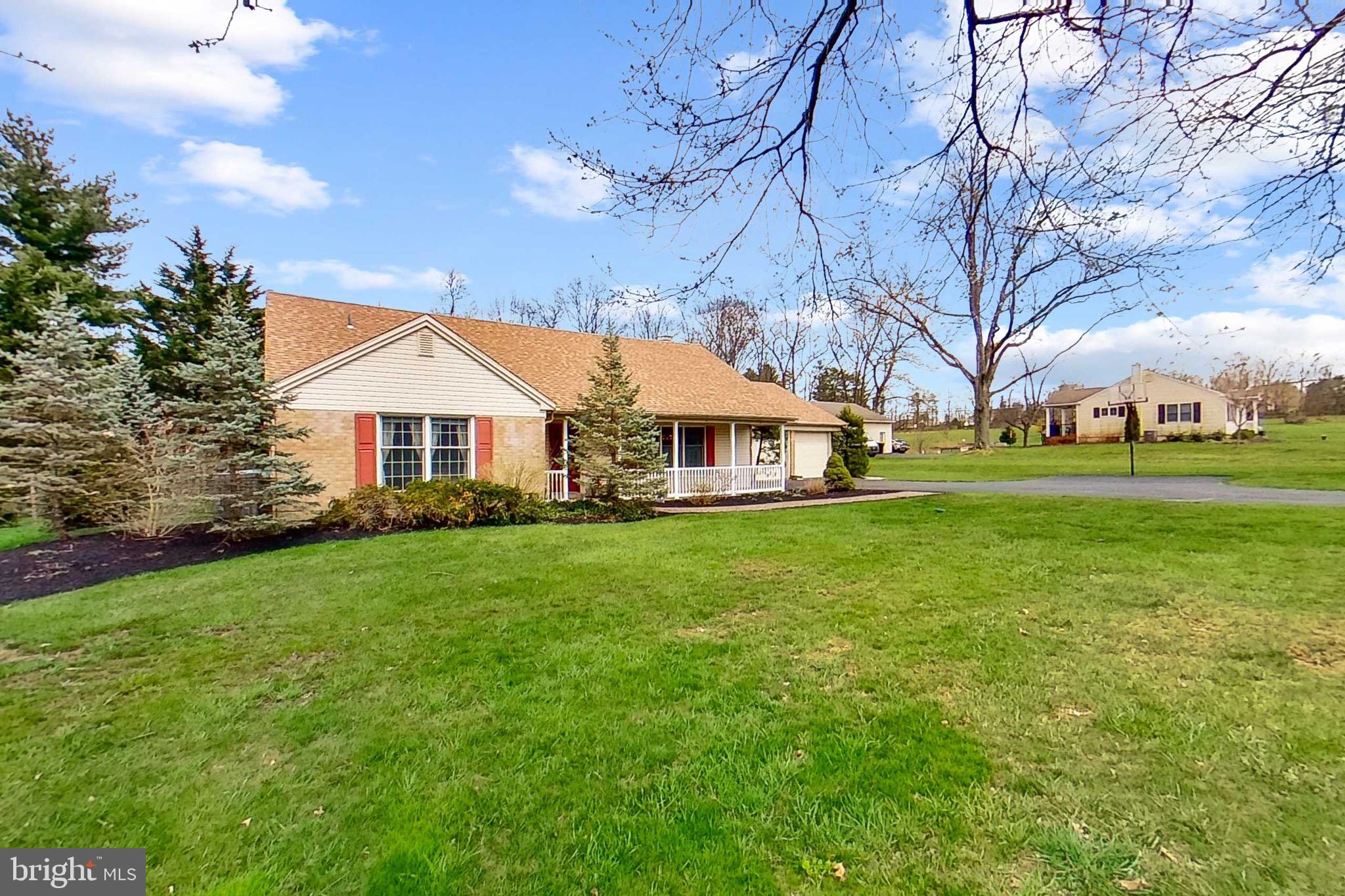9 Hayhouse Road Perkasie, PA 18944 - Photo 3 of 45