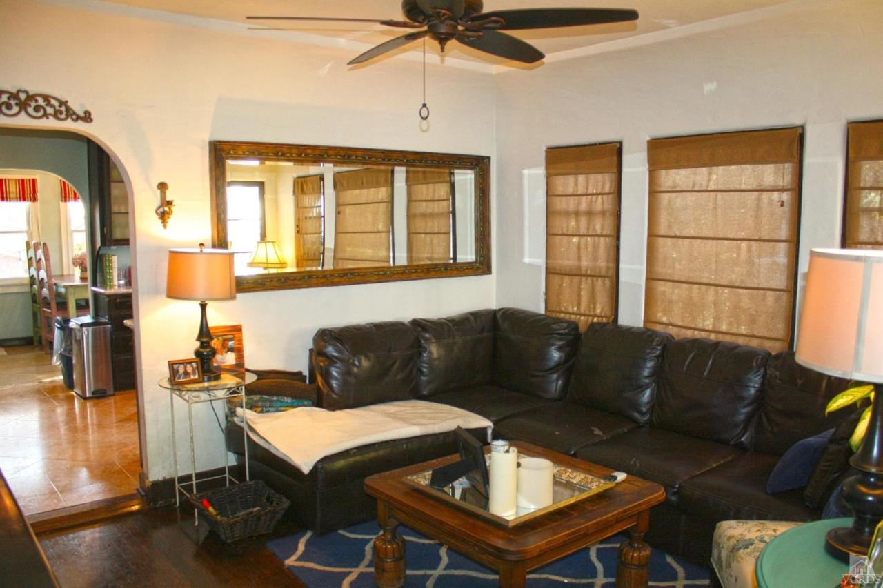 2010 West Kenneth Road Glendale, CA 91201 - Photo 14 of 45 Additional Photo