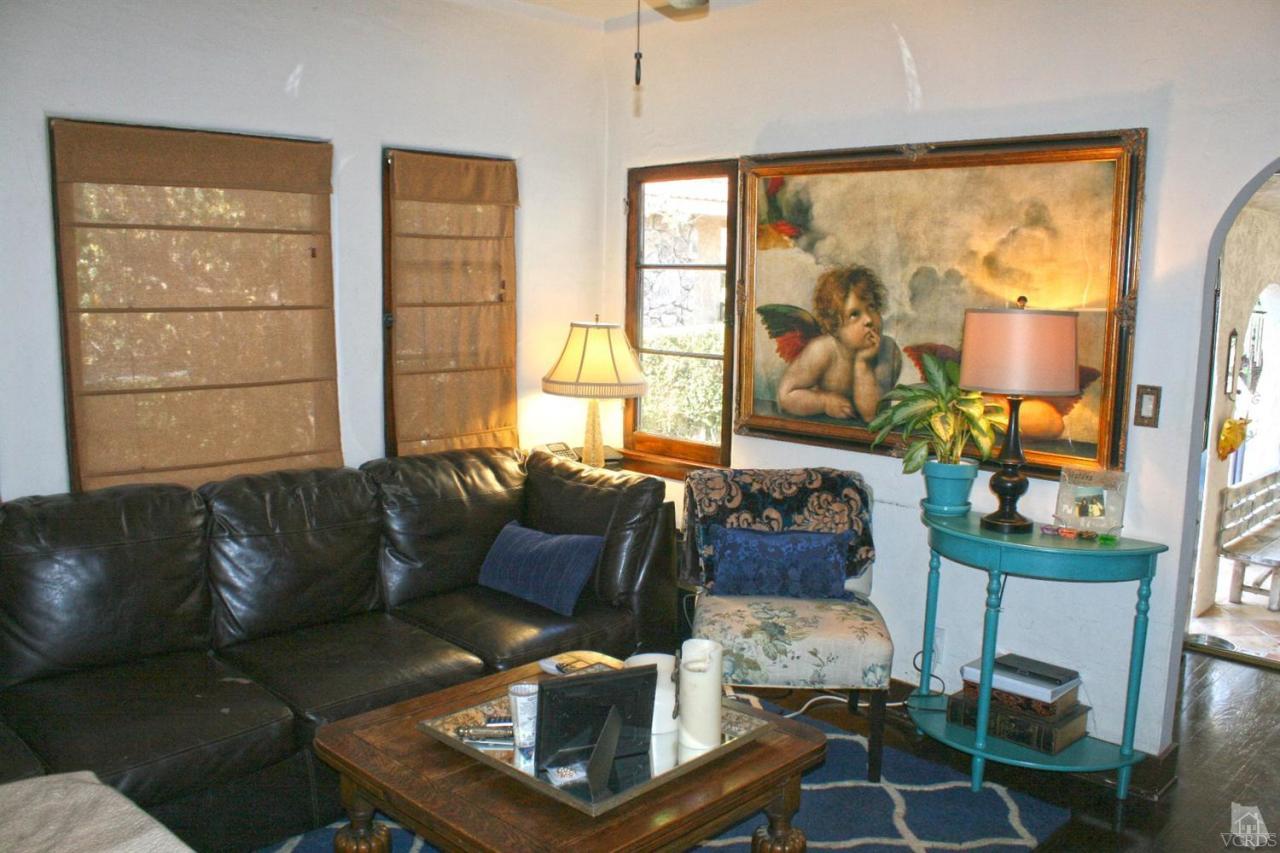 2010 West Kenneth Road Glendale, CA 91201 - Photo 17 of 45 Additional Photo
