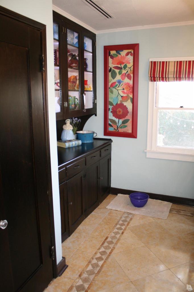2010 West Kenneth Road Glendale, CA 91201 - Photo 25 of 45 Additional Photo