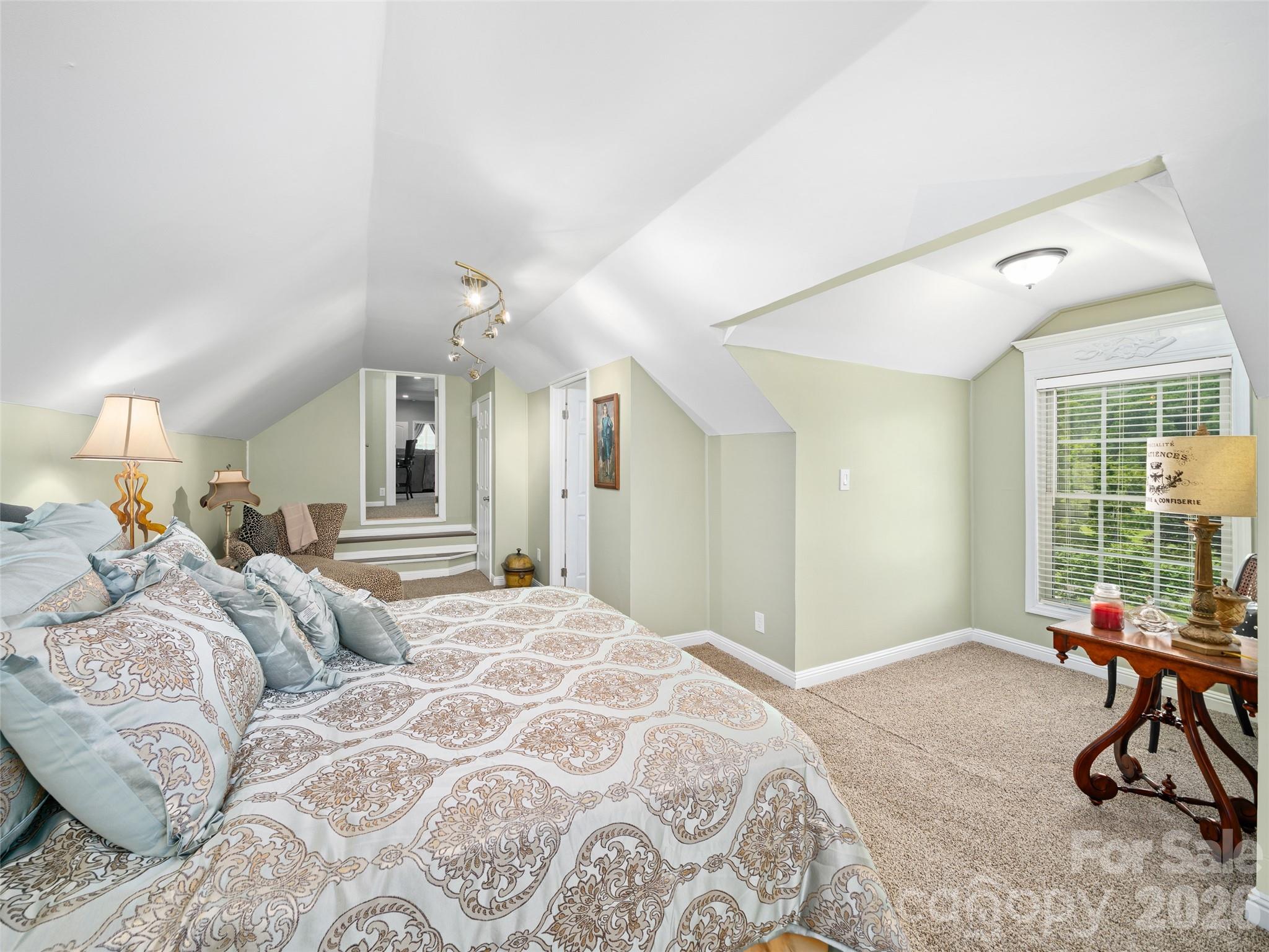 253 Odoms Chapel Road Bakersville, NC 28705 - Photo 19 of 33