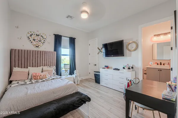 $1,249,000 | 2529 West Magma Road, San Tan Valley, AZ 85144