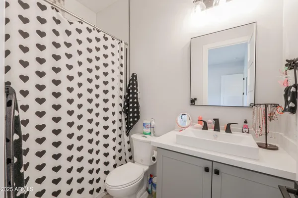 $1,249,000 | 2529 West Magma Road, San Tan Valley, AZ 85144