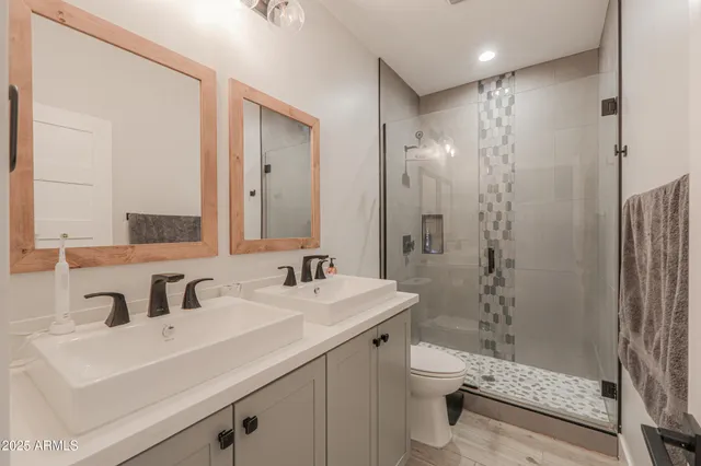 $1,590,000 | 2529 West Magma Road, San Tan Valley, AZ 85144