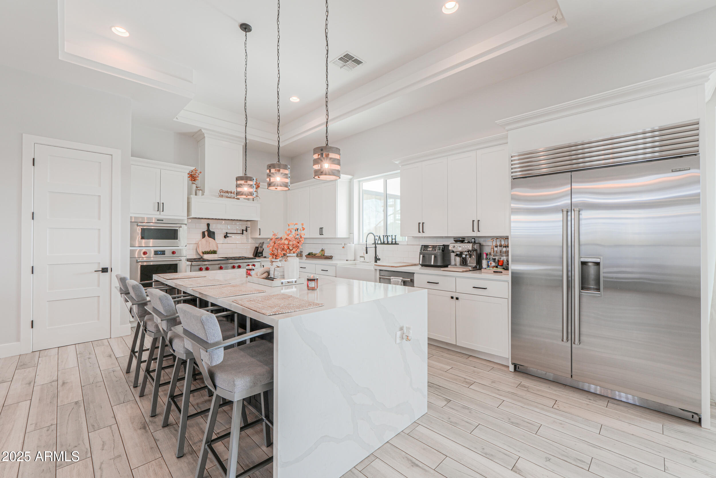 2529 West Magma Road San Tan Valley, AZ 85144 - Photo 5 of 93 016